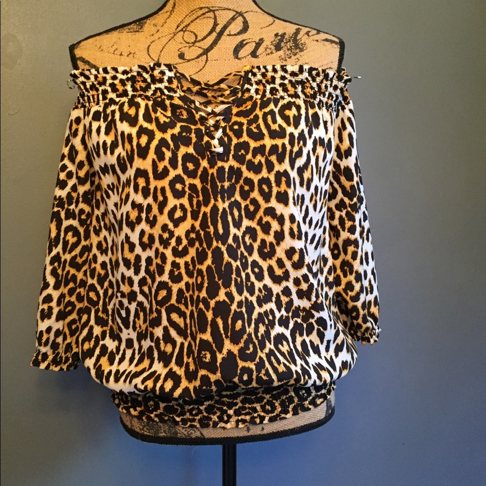 Animal print top